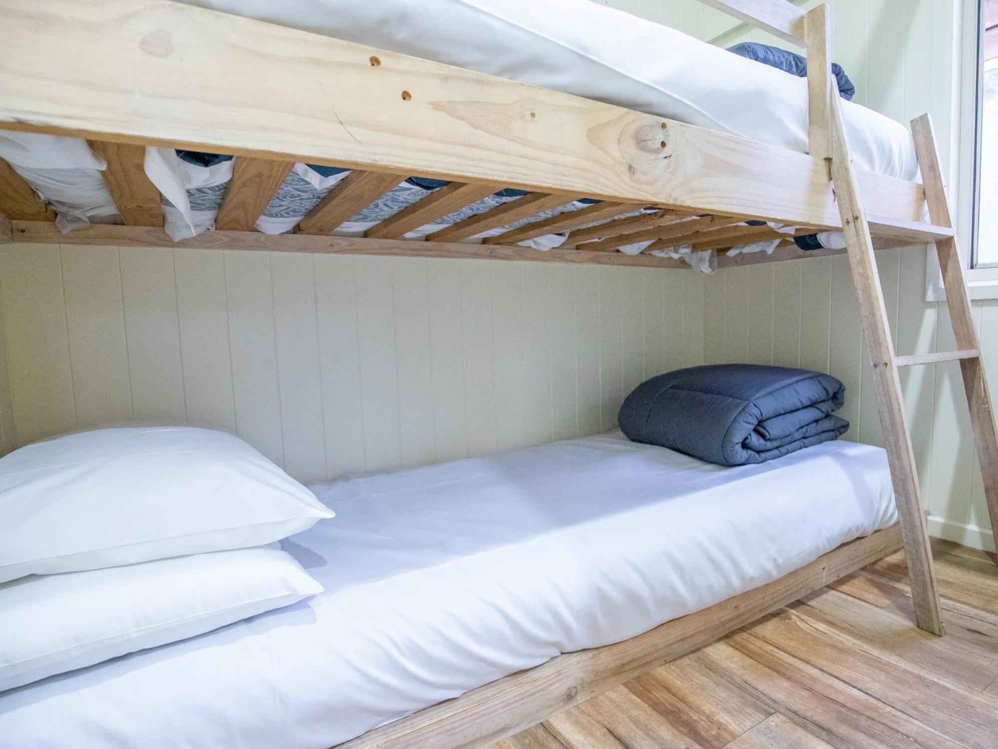 Nrma Bright Holiday Park Rom bilde