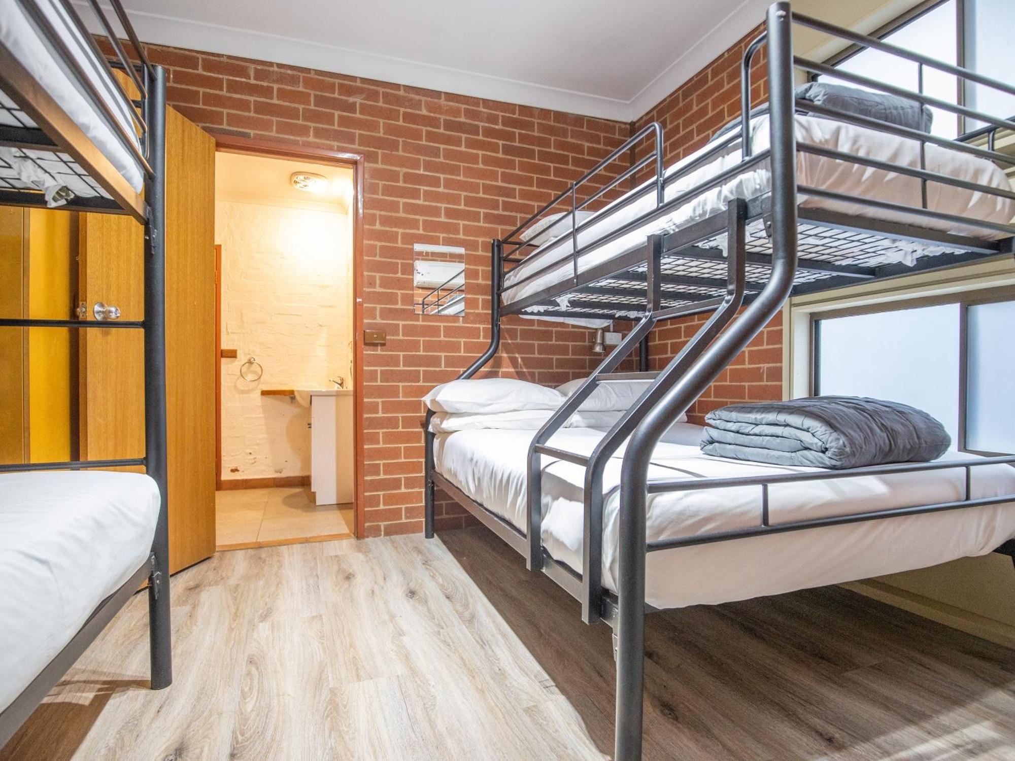 Nrma Bright Holiday Park Rom bilde